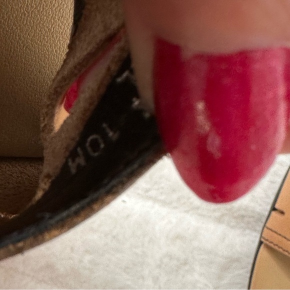 Franco Sarto ♥️ Tan cut out, peep toe Heels sz 10M - Picture 6 of 9